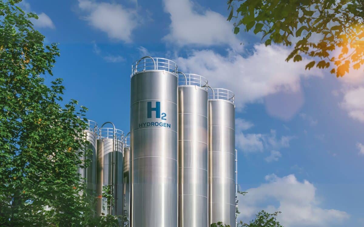 Uncertain Future for South Australia’s $600M Hydrogen Plant Amid Financial and Political Tensions