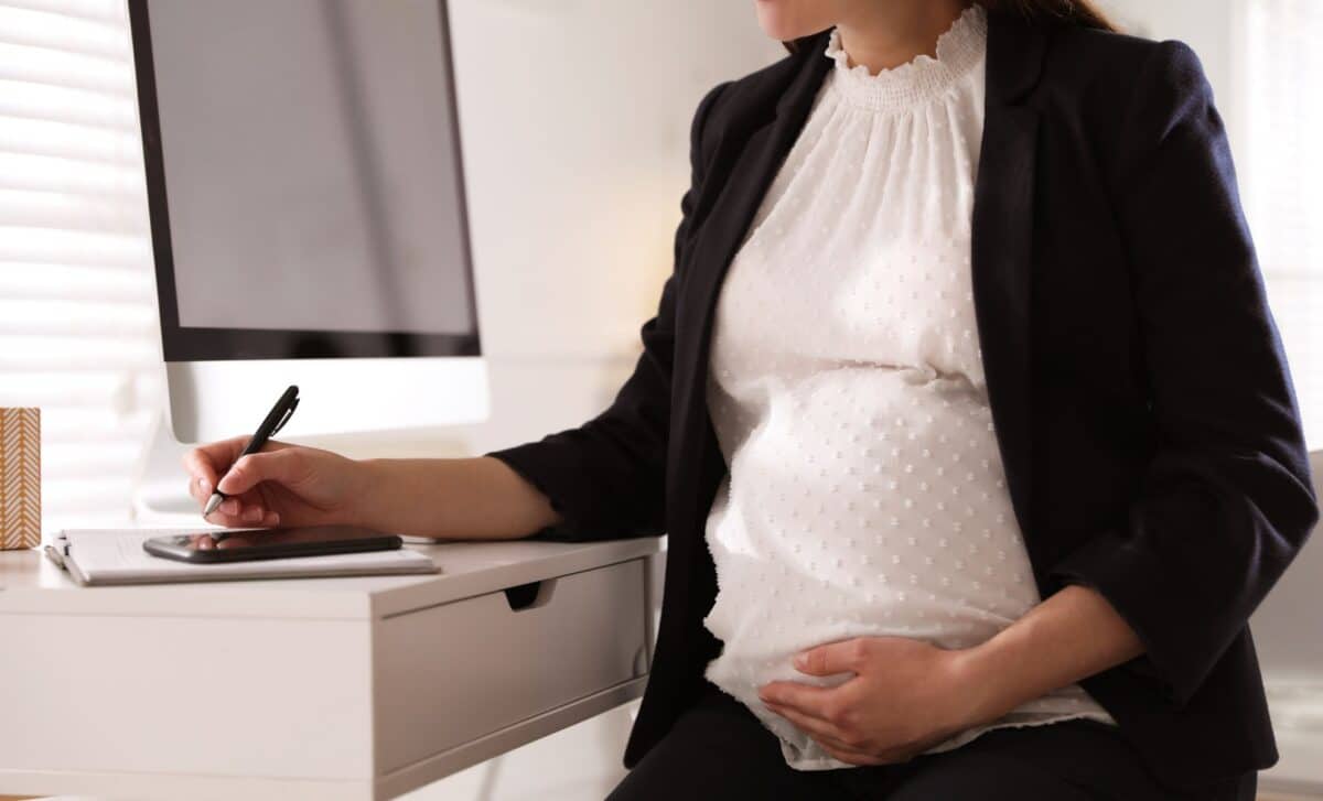 Australia reproductive health leave