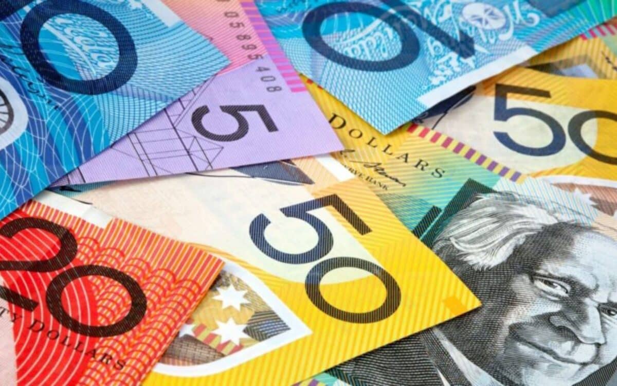 Simple Savings Mistakes Could Be Costing Australians $800 a Year