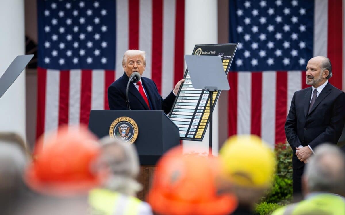 Trump Threatens New Tariffs on Pharmaceuticals, Major Blow to Australia’s Export Sector