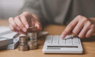 Gen Z mini retirements