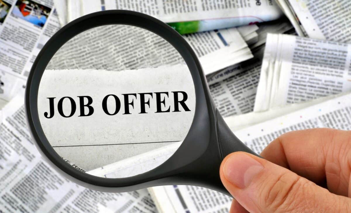 Alarming Drop in Job Ads: Is Australia’s Economy in Freefall?