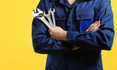 Mechanic Shortage Causes Months-Long Waits for Car Repairs
