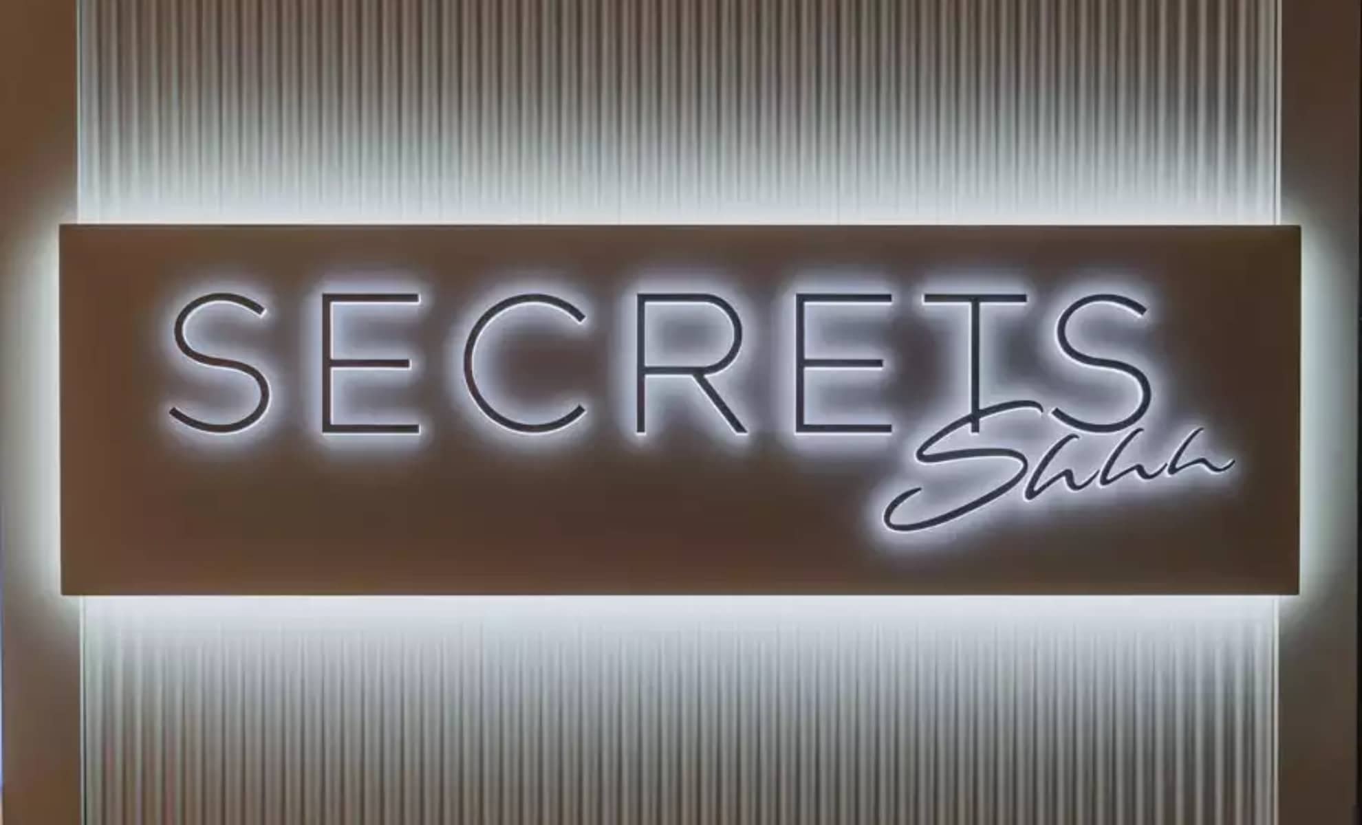 Aussie Jewellery Brand Secrets Shhh Collapses Before Christmas—Will Your Order Arrive?