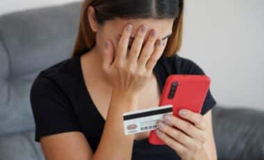 This One Overlooked Detail Cost an Aussie His Entire Bank Balance