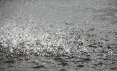 Queensland on High Alert: Heavy Rain and Flooding Risks Soar This Weekend