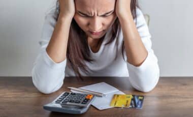 Millions of Australians Drowning in Debt as 2026 Begins