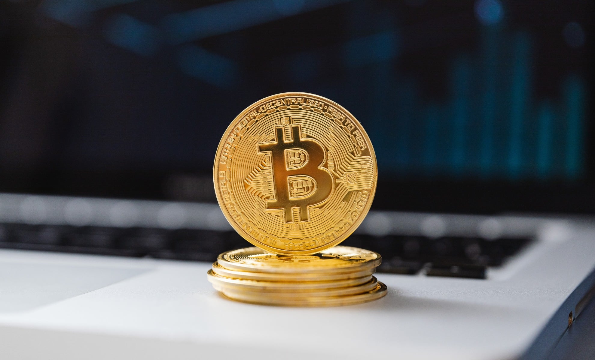 Bitcoin Faces Catastrophic Loss: $1 Billion Liquidation Sparks Panic