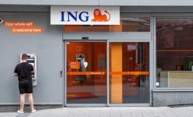 $2,000 Vanishes from ING Account: The Incredible Scam That Fooled a Customer
