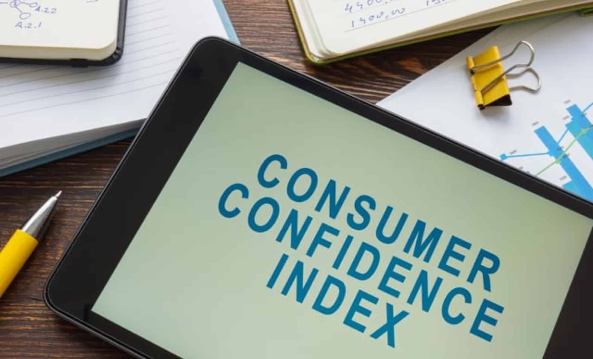 Rising Inflation Fears Push Australian Confidence to Record Lows