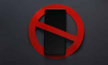 Big Changes in Victoria Schools: Why Phones Are Being Banned Statewide!