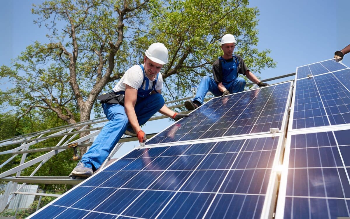 Stand-alone exterior solar panel system installation, Worker and Apprenticeships