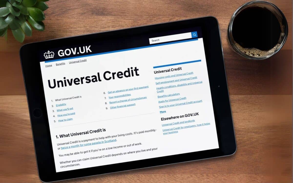 Universal Credit Claimants Could Save Over £10,000 a Year With Government-Backed Support