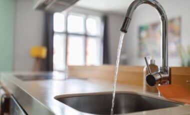 UK water bills rise