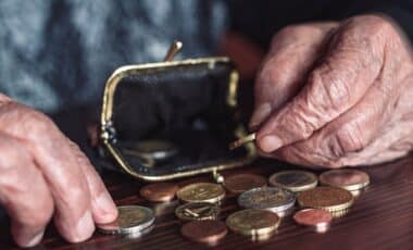 Universal credit payments