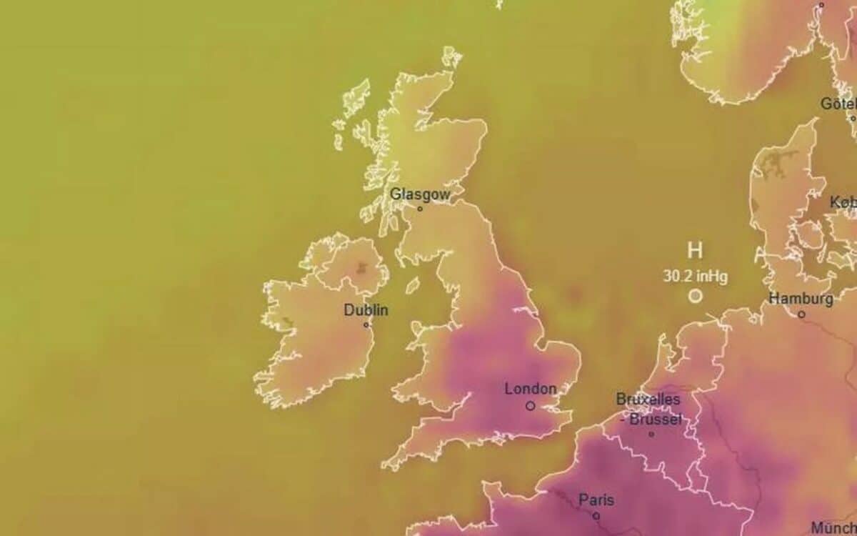 A weather map of the UK.