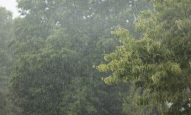 UK heatwave end rainfall forecast