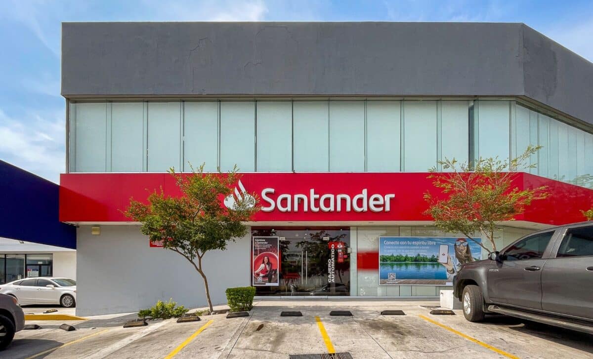 Santander closures