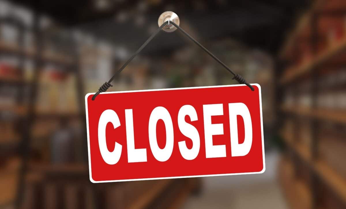 Leon Fast Food Chain to Close Several Locations