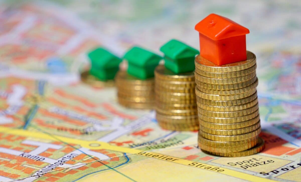 UK Stagnant House Prices