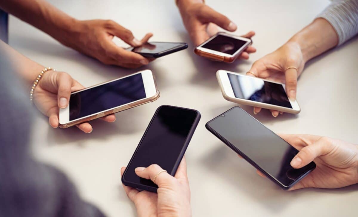 Hands holding smartphones