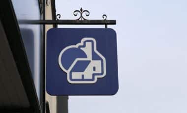 Nationwide Slashes Savings