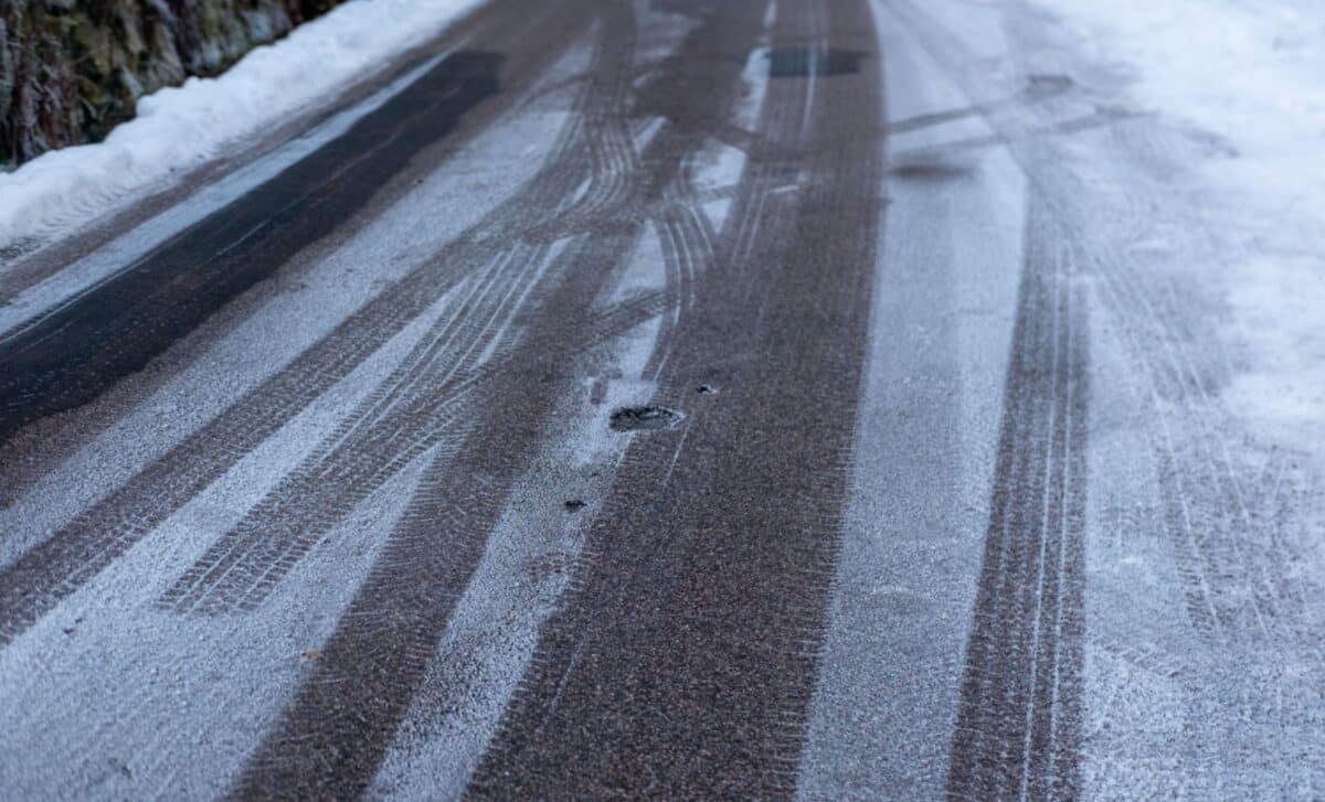 Met office ice warning