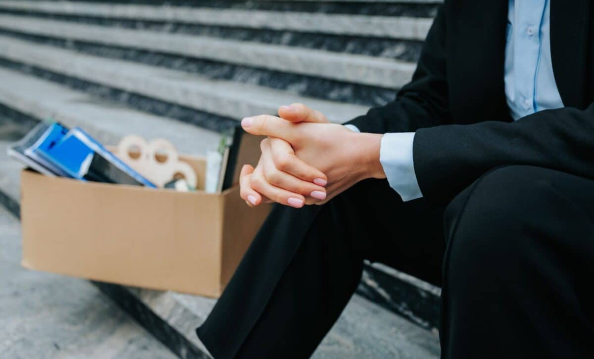 UK Unemployment Soars to 5.2