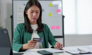 Bank credit card change