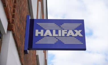 Halifax Sends 10-Day Warning That Could Impact Your Savings