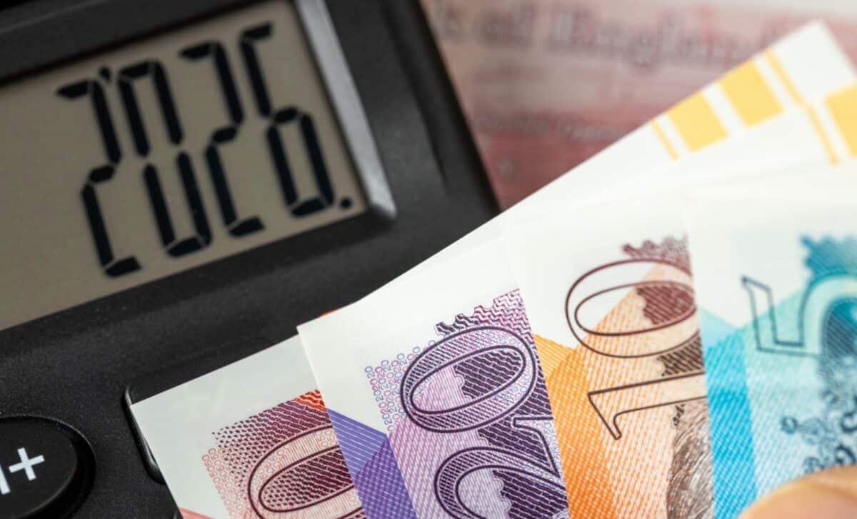 UK new carbon levy tax