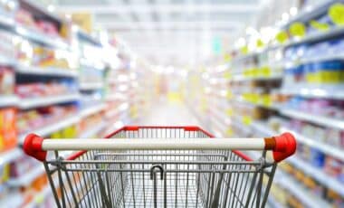 Supermarket Shelves Turn Digital, Opening the Door to Rapid Price Changes