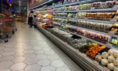 UK Supermarkets Issue Stark Warning as Iran War Sends Food Costs Soaring