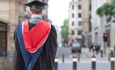 UK Employment Crisis Deepens as One in Ten Graduates Prepare to Leave the Country