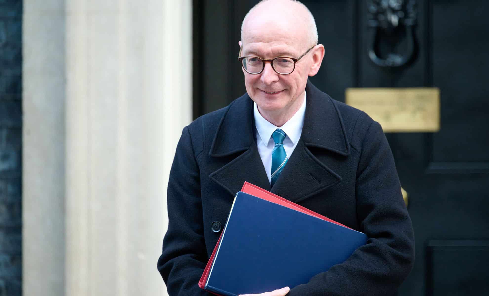 Urgent Payments Update Issued as Special Bank Holiday Raises Fears of Delays