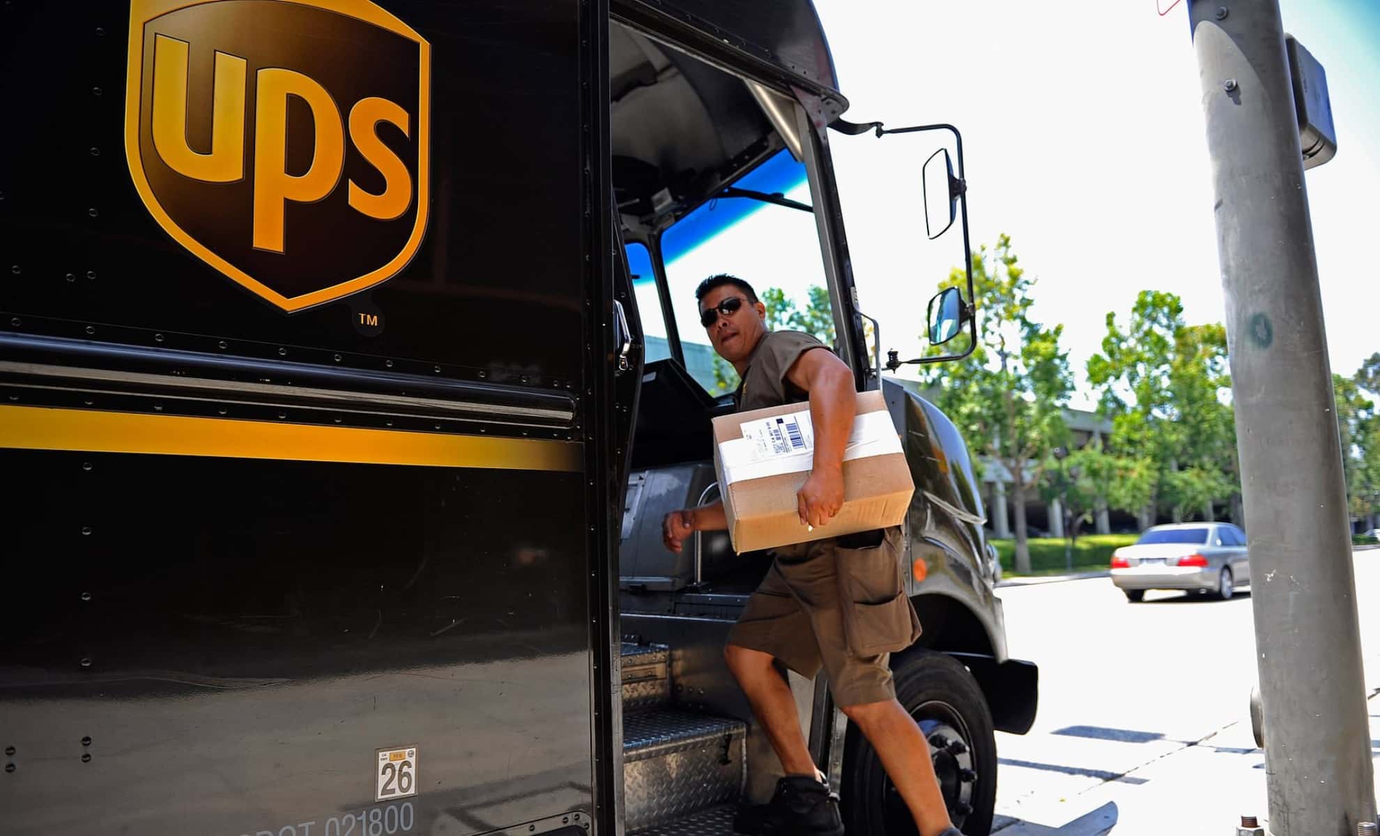 UK UPS Drivers on Red Alert: 3,100 Jobs Could Vanish This Year