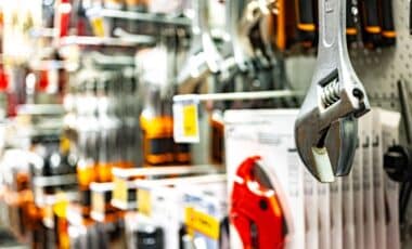 2,300 Jobs Lost as Major DIY Retailer Plunges Into Administration