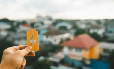 Free Plug-in Batteries? Millions of Households Could Soon Benefit From New Scheme