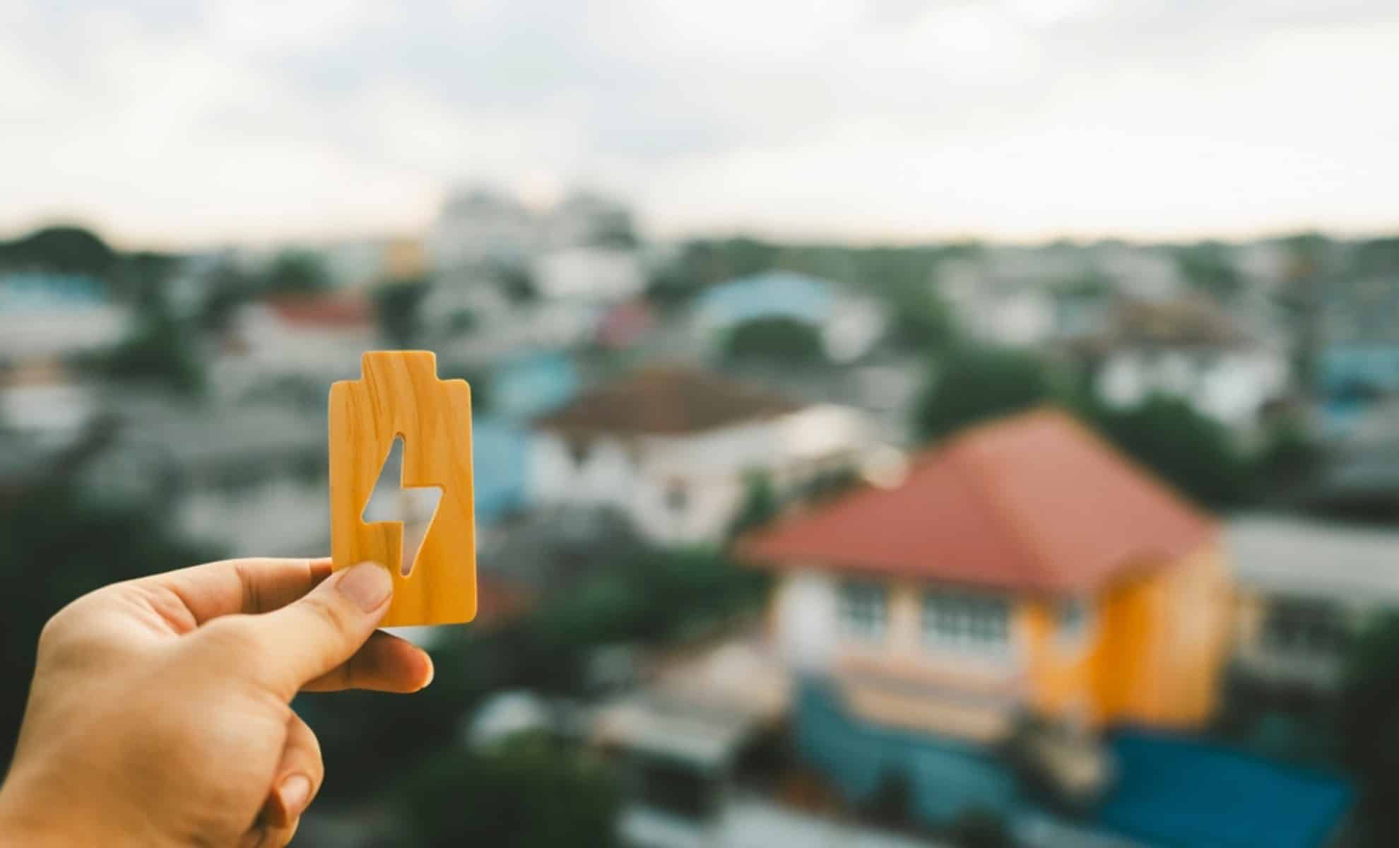Free Plug-in Batteries? Millions of Households Could Soon Benefit From New Scheme