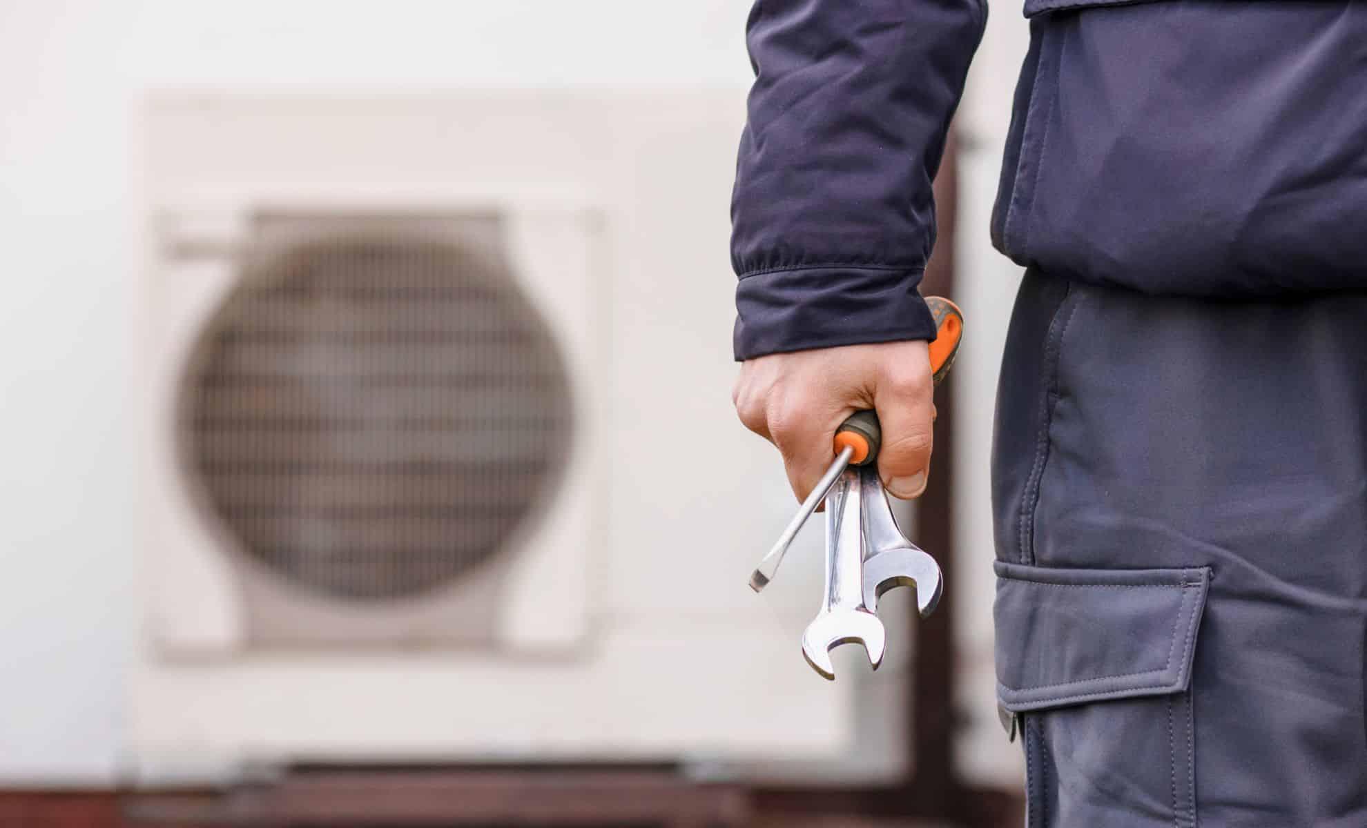 Boiler Prices Could Jump by £300 as New Heat Pump Rules Hit UK Manufacturers