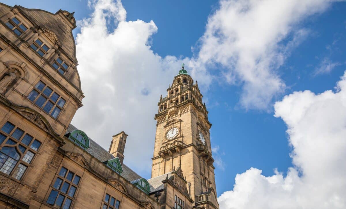 Free Travel for Thousands of Young People Approved in Major Transport Shake-up
