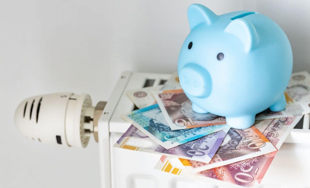 Government Considers £200 Energy Boost as Households Face Higher Bills
