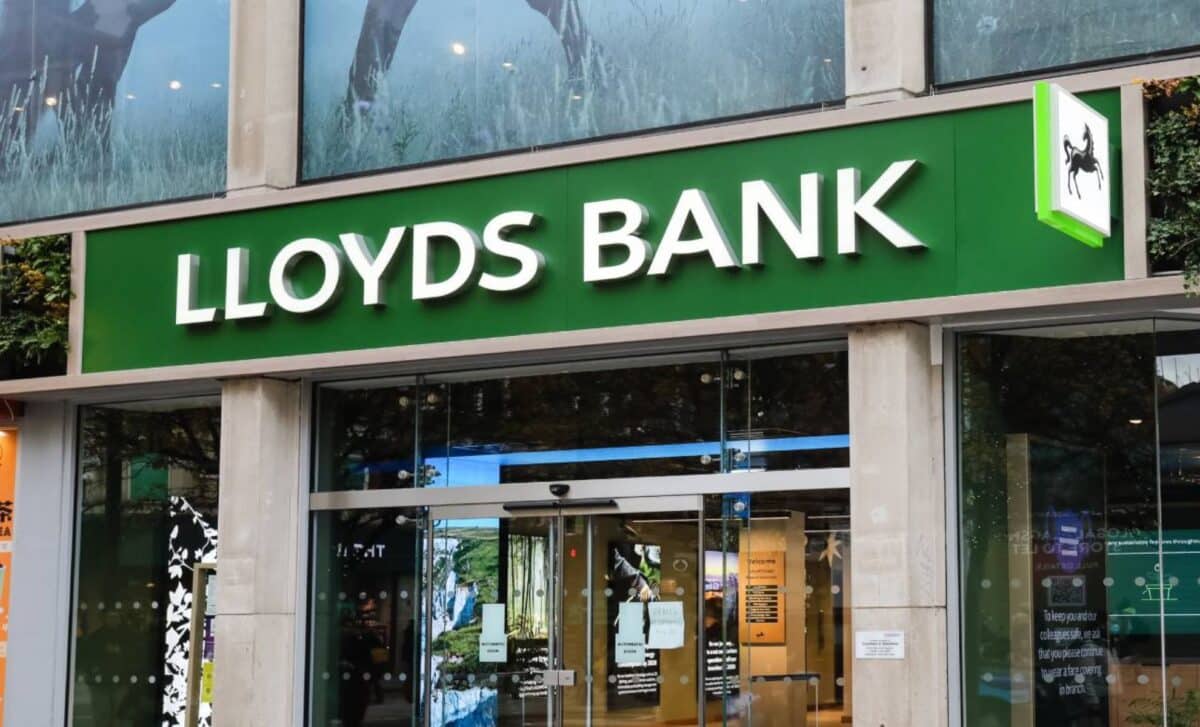 Lloyds Makes Major 2030 Announcement Involving 600,000 Young People