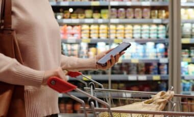 UK Winter Warning: Experts Reveal What Families Should Keep in Stock