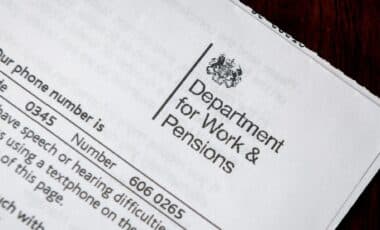 DWP Changes Benefit Earnings Rules for 325,000 Claimants Starting Monday
