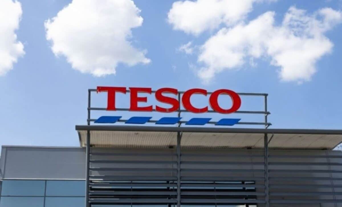 Tesco Shoppers Can Now Get 8p off Fuel, but Only for a Limited Time