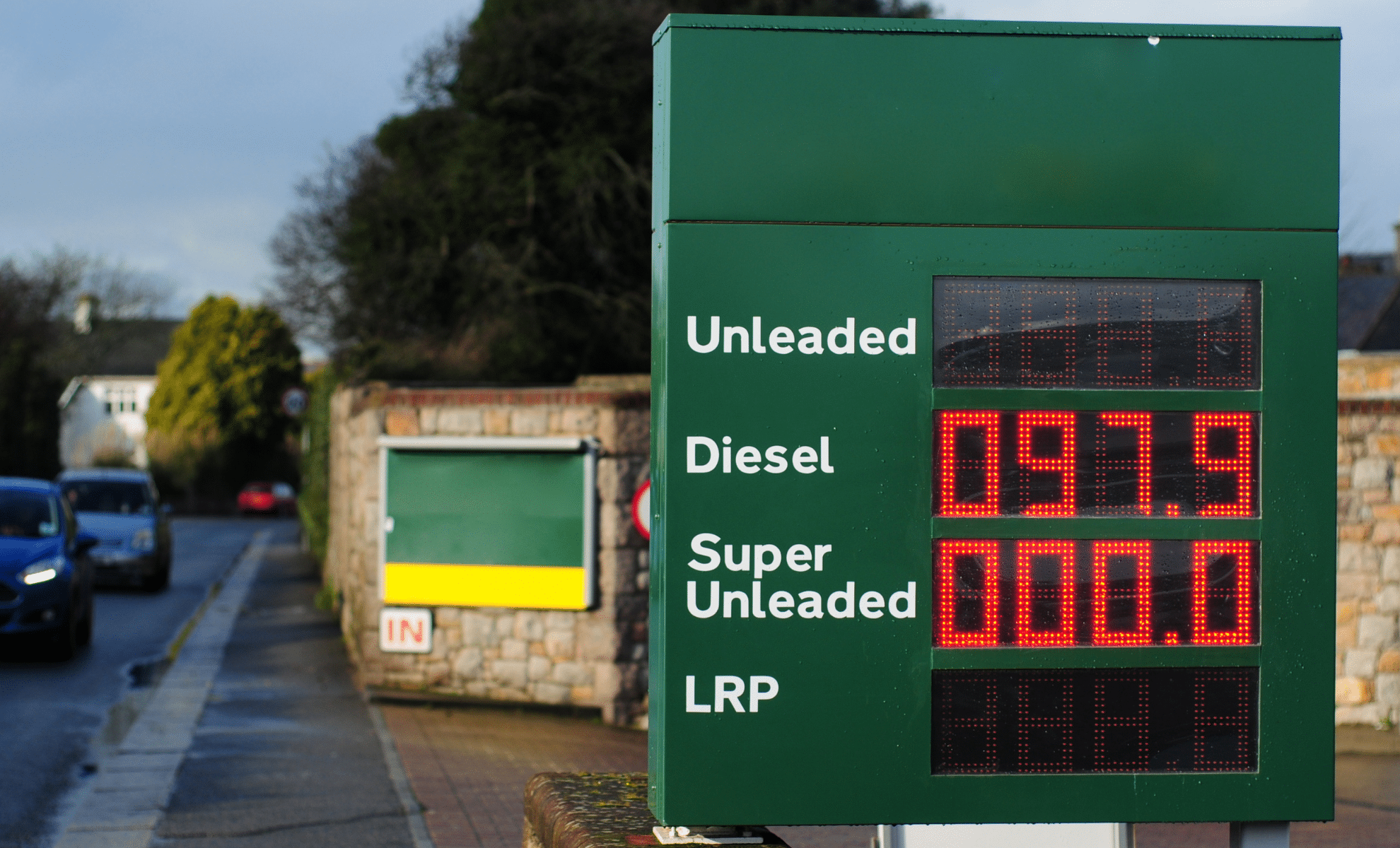 UK Fuel Prices Surge Following Red Sea Attacks