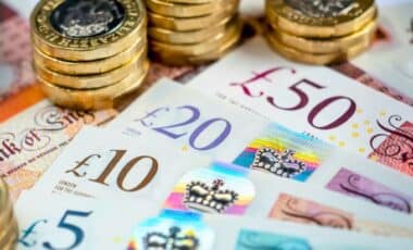 Brits To Get £1,000 Boost On Their Savings Due To Interest Rates Beating Inflation