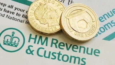 HMRC Issues Warning to Those with £7,500 Sitting in Savings Accounts