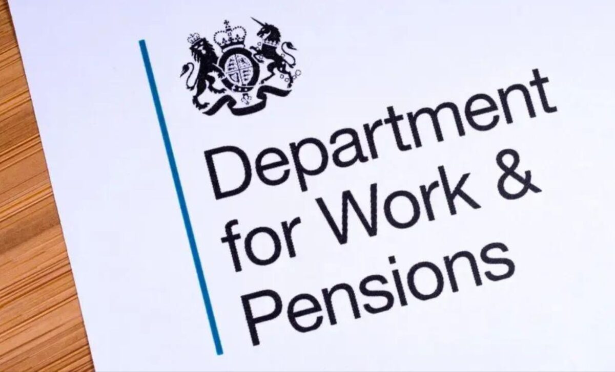 DWP to Send Letters to Millions in October Confirming Automatic £150 Payment